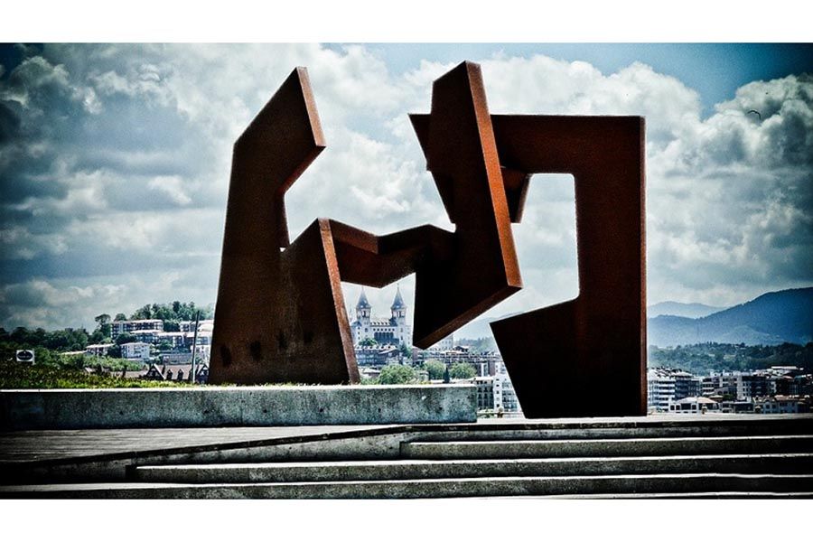 sculptures-oteiza