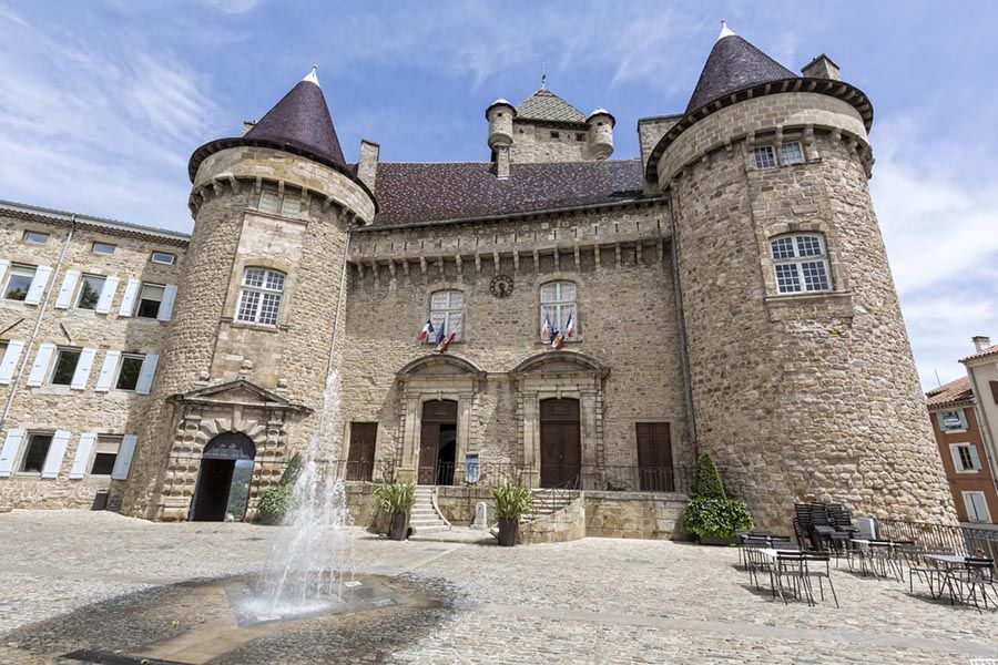 chateau