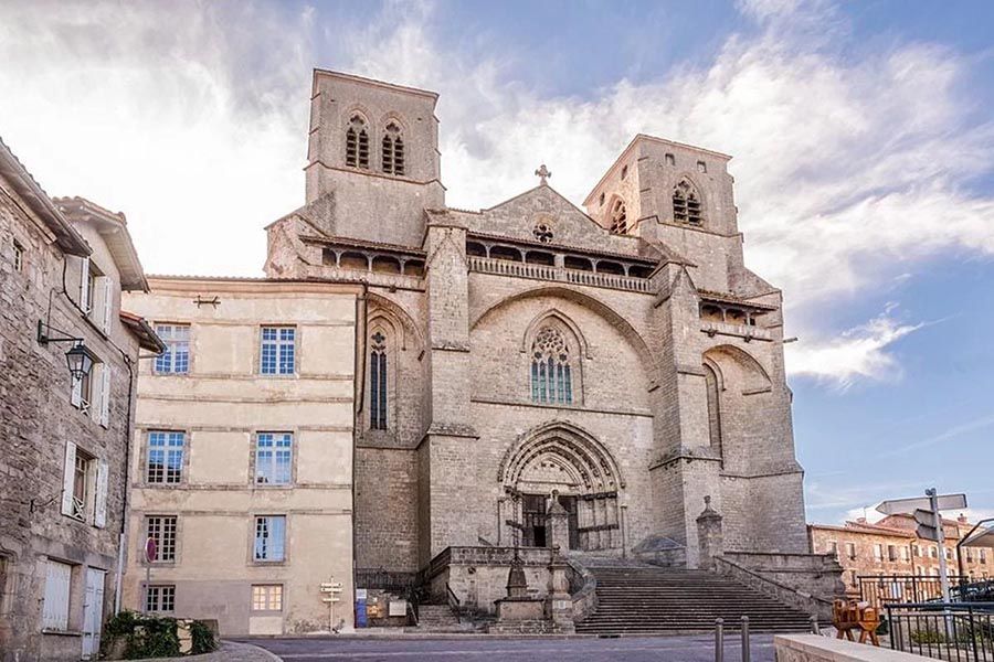 abbaye-chaise-dieu