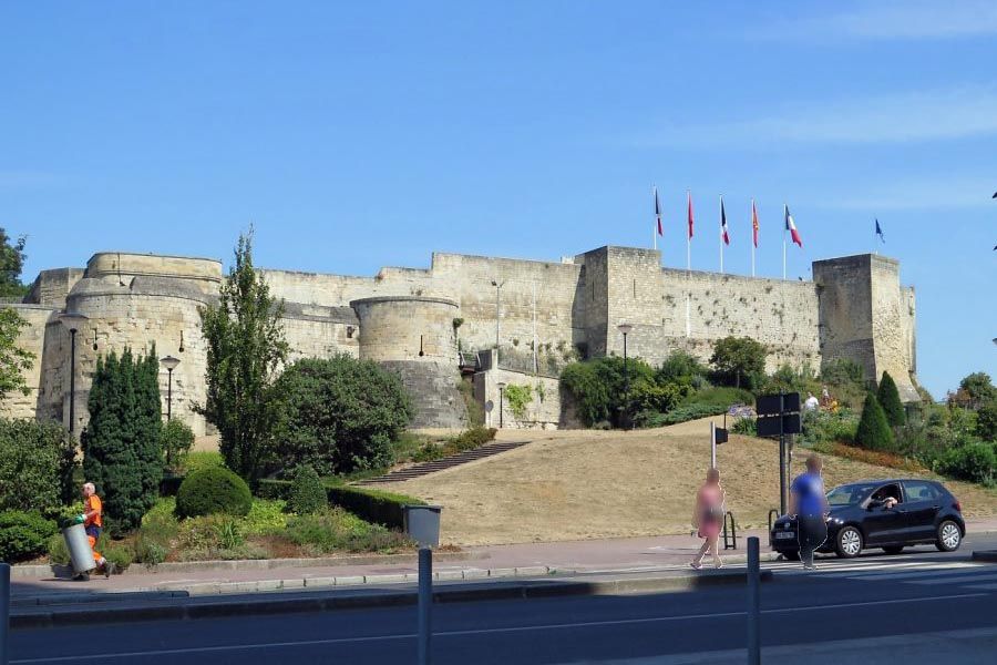 chateau