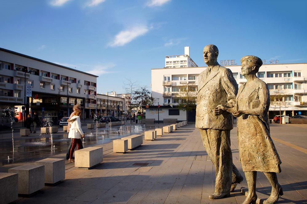statue-epoux-de-gaulle