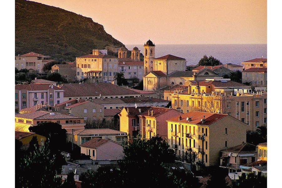ile-rousse
