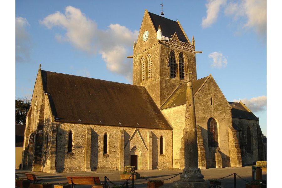 sainte-mere-eglise