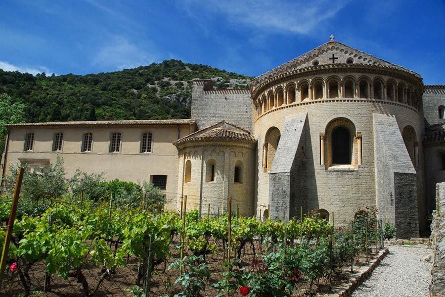 saint-guilhem-le-desert