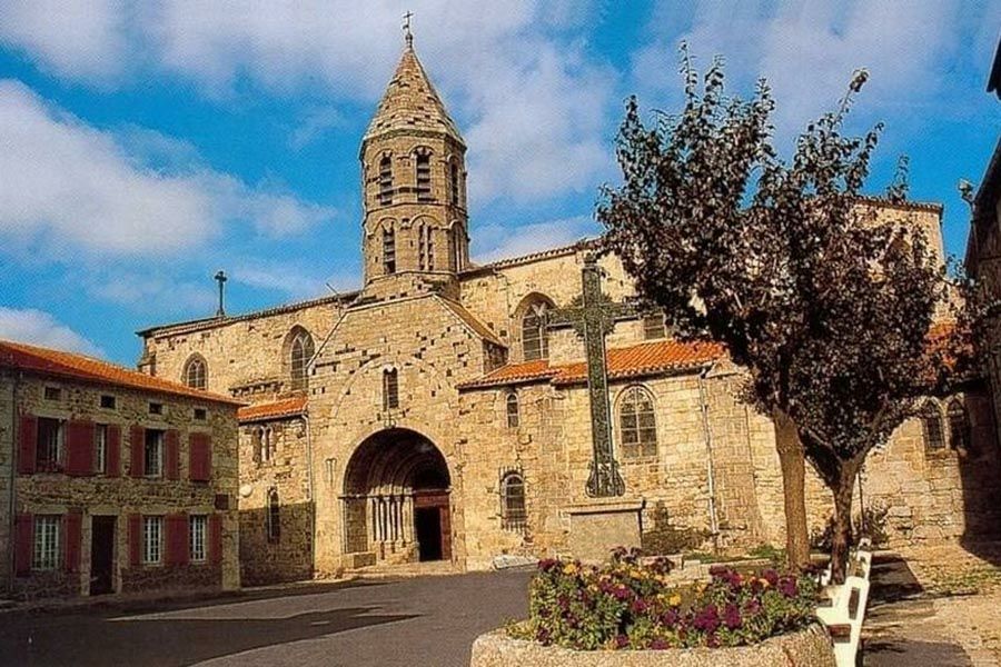 saugues