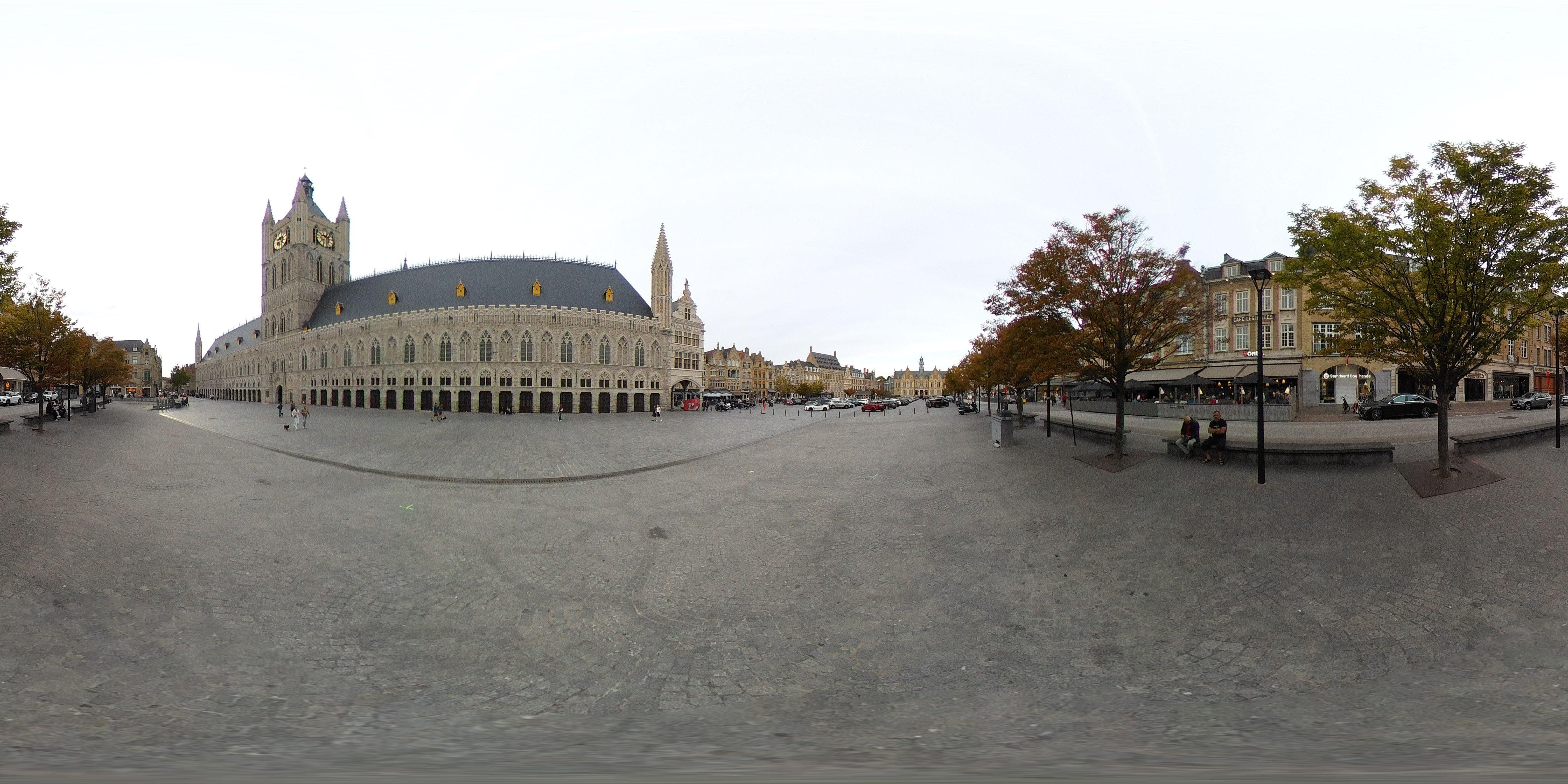 grand-place-30